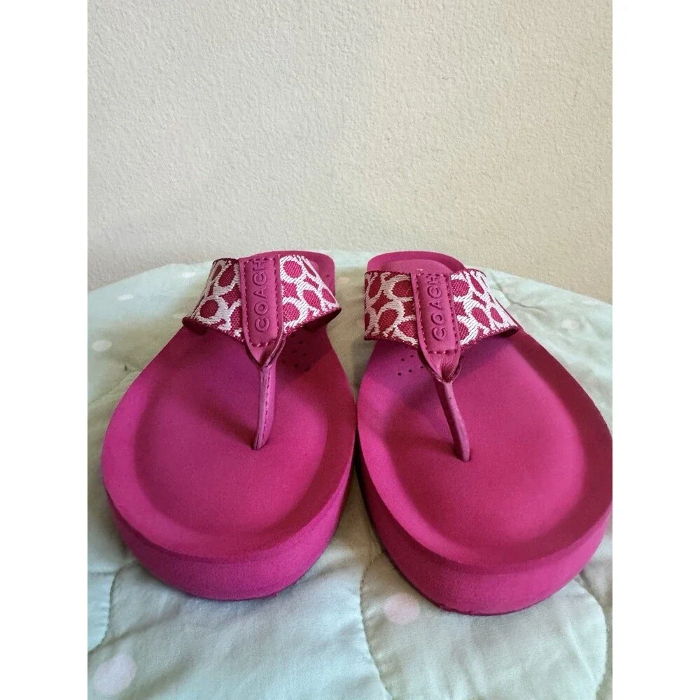 Coach pink logo